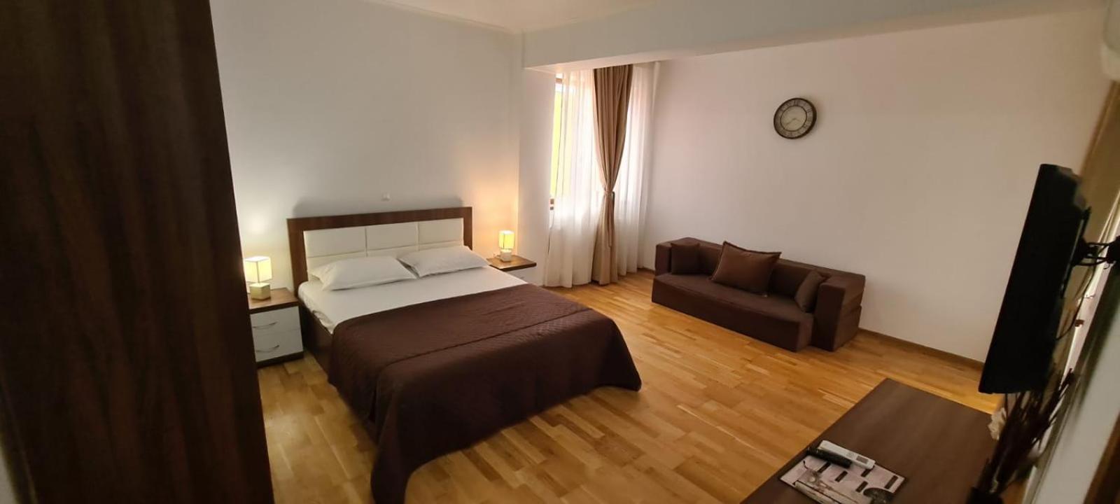 Anamaria Apartments Mamaia Nord Неводарі Екстер'єр фото